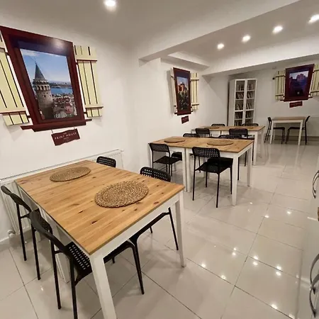 فندق The Print House