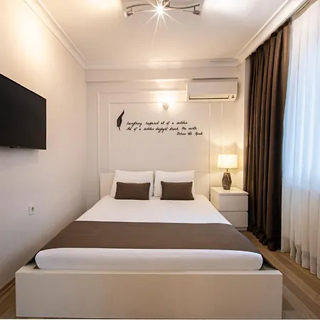 The Print House 3*